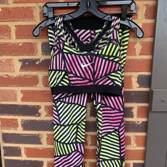 Nike Other - NIKE DRI FIT SET PREOWNED